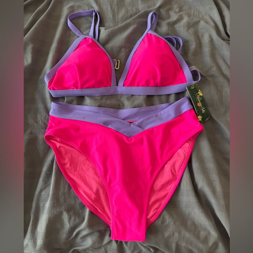 Blooming Jelly two piece bathing suit. Size large.